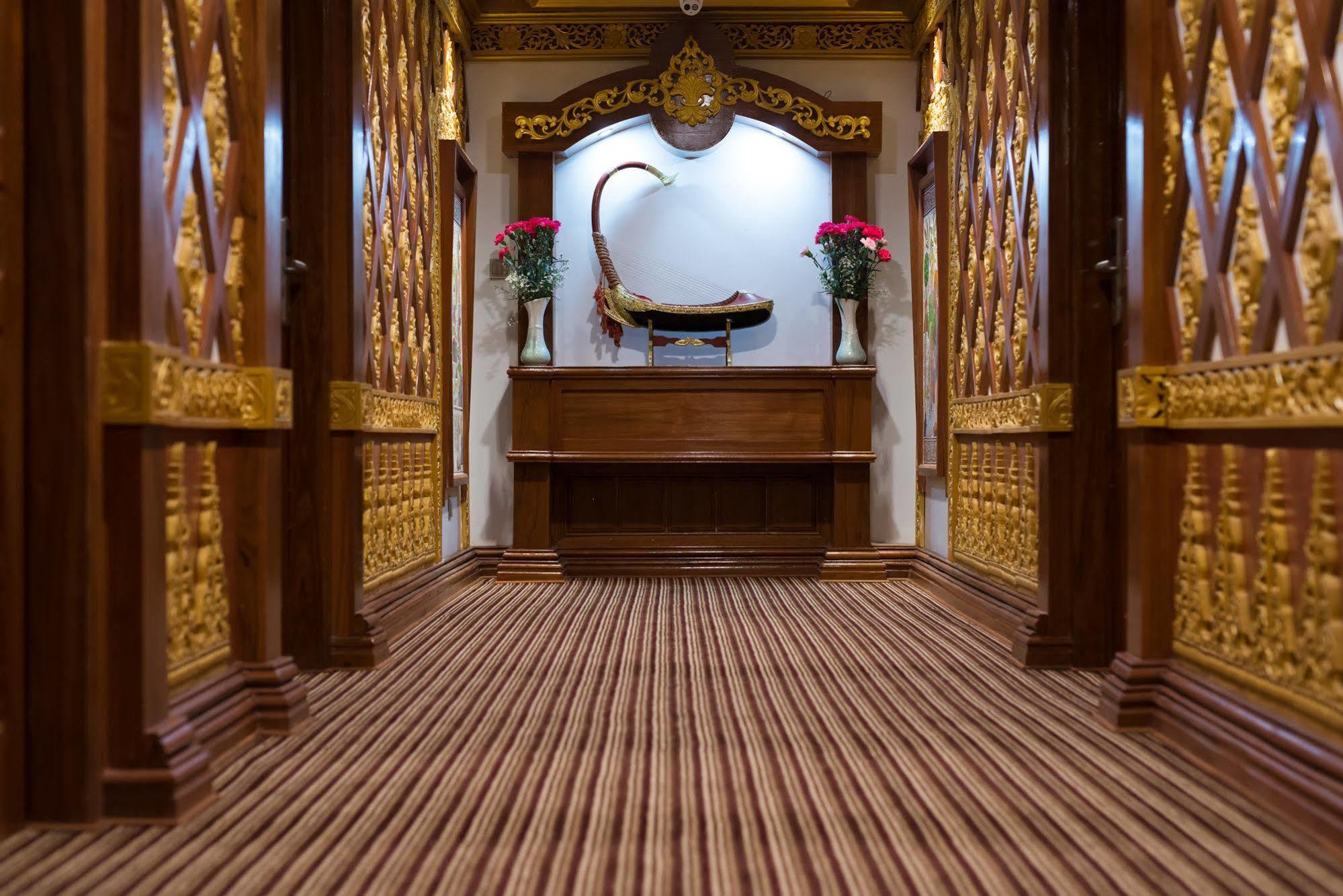 Su Tine San Royal Palace Hotel Bagan Exterior foto